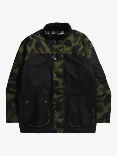 A BATHING APE® veste boutonnée à motif camouflage