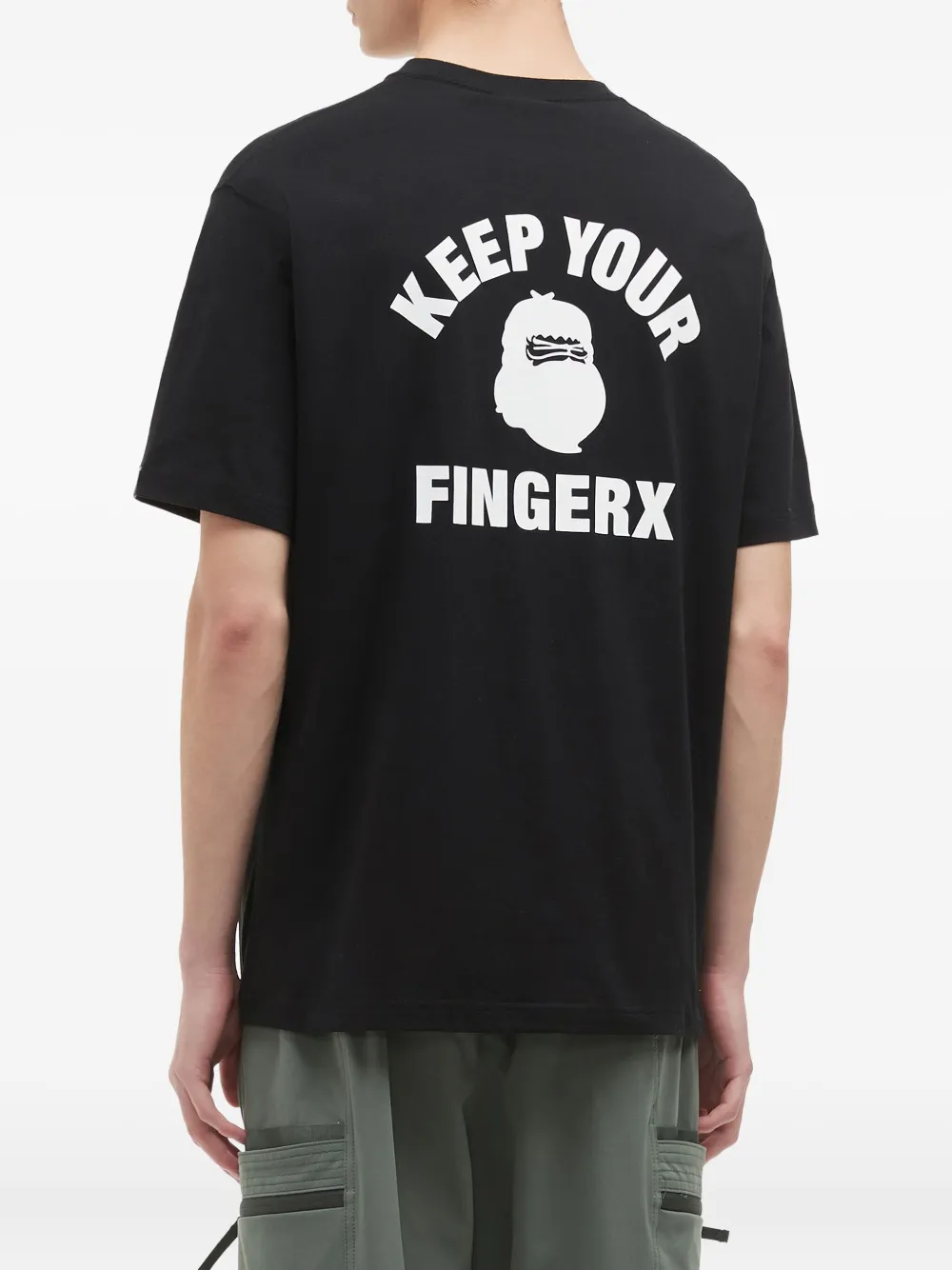 Fingercroxx Graphic-print T-shirt In Black