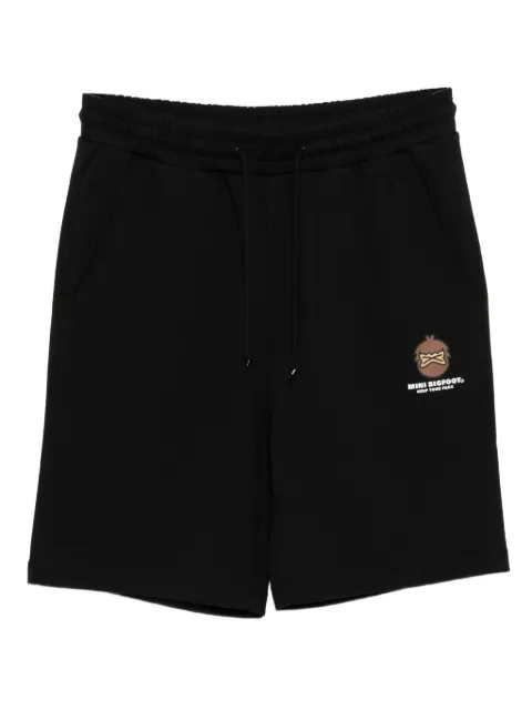 FINGERCROXX logo-print shorts