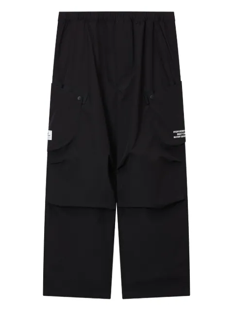 FINGERCROXX cargo-pockets trousers