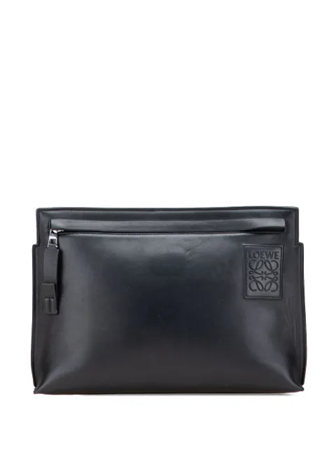 Loewe Pre-Owned 2023 Anagram Debossed Leather T clutch bag