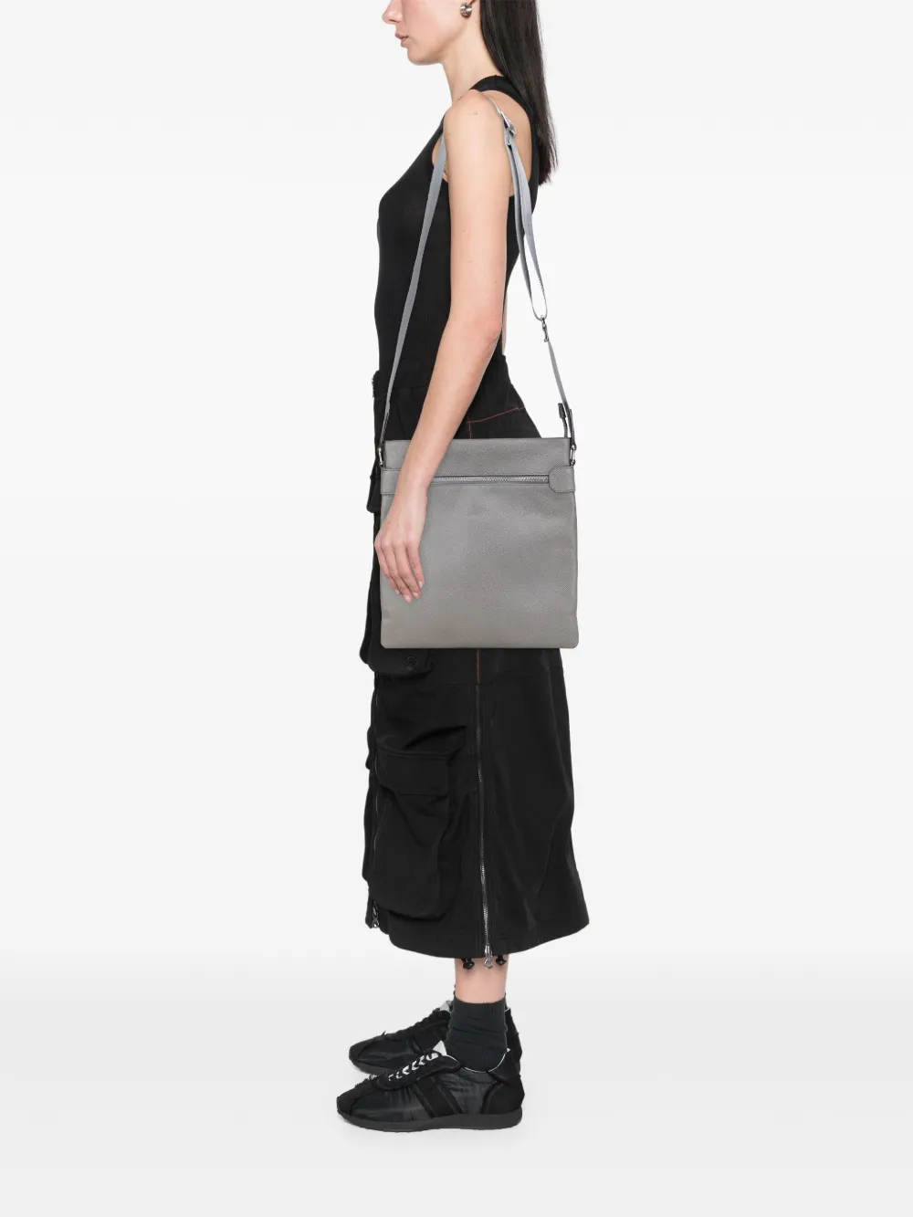Louis Vuitton Pre-Owned 2010 Taiga Sasha crossbody bag | Pre-Owned | Image 2