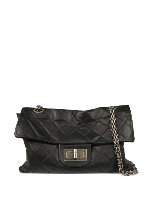 CHANEL Pre-Owned 2009 Mademoiselle Lock shoulder bag