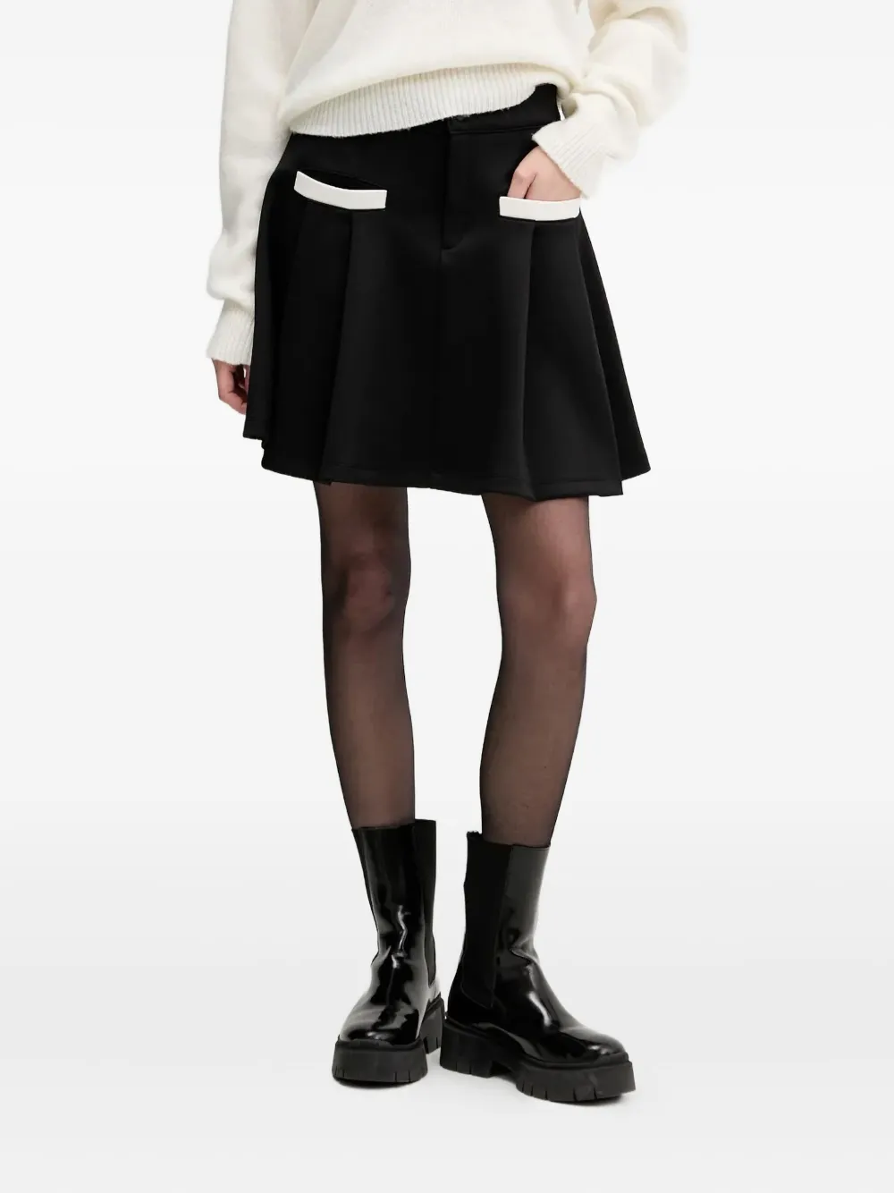 pleated pocket mini skirt