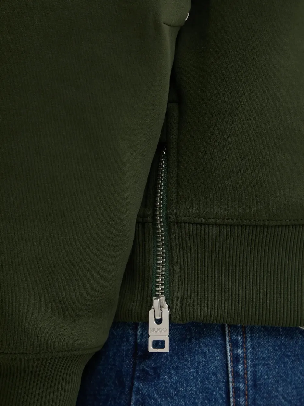 HUGO logo-patch zip-detail sweatshirt Groen