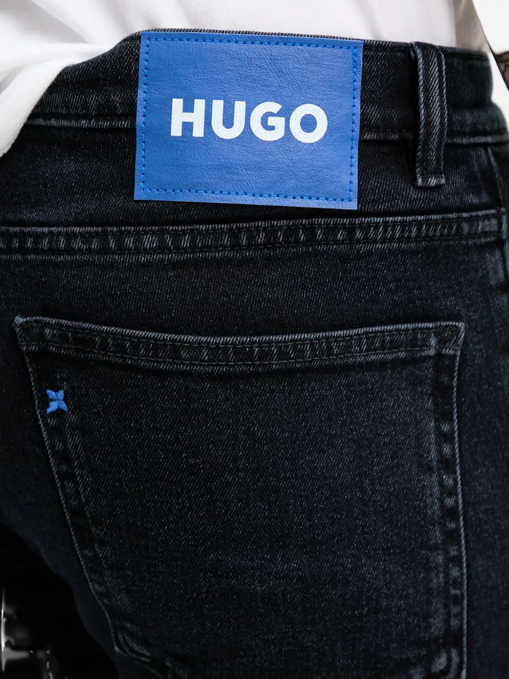 HUGO Jeans met leren patch Zwart