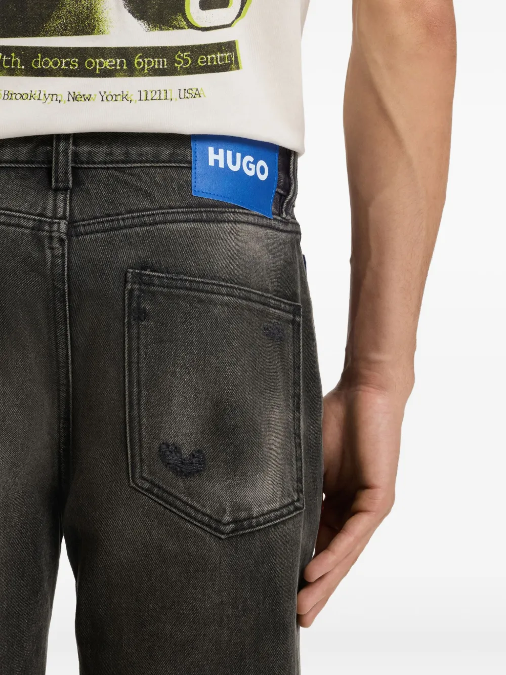 HUGO Gerafelde jeans Grijs