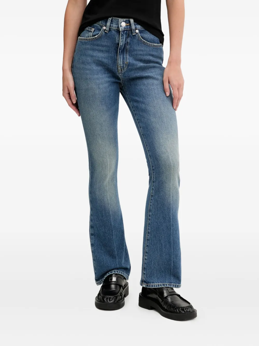 flared jeans