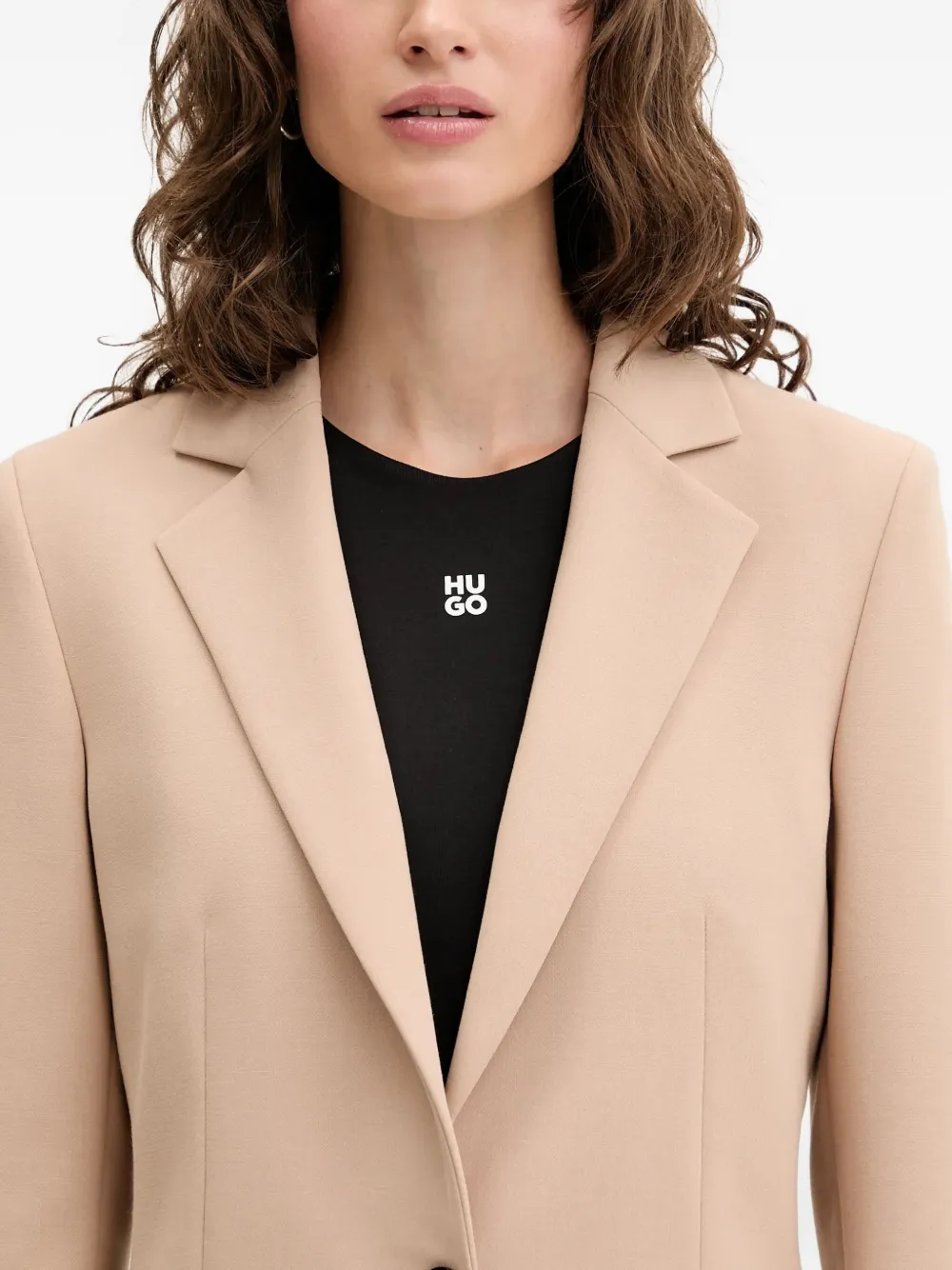HUGO Blazer met enkele rij knopen en puntige revers Beige