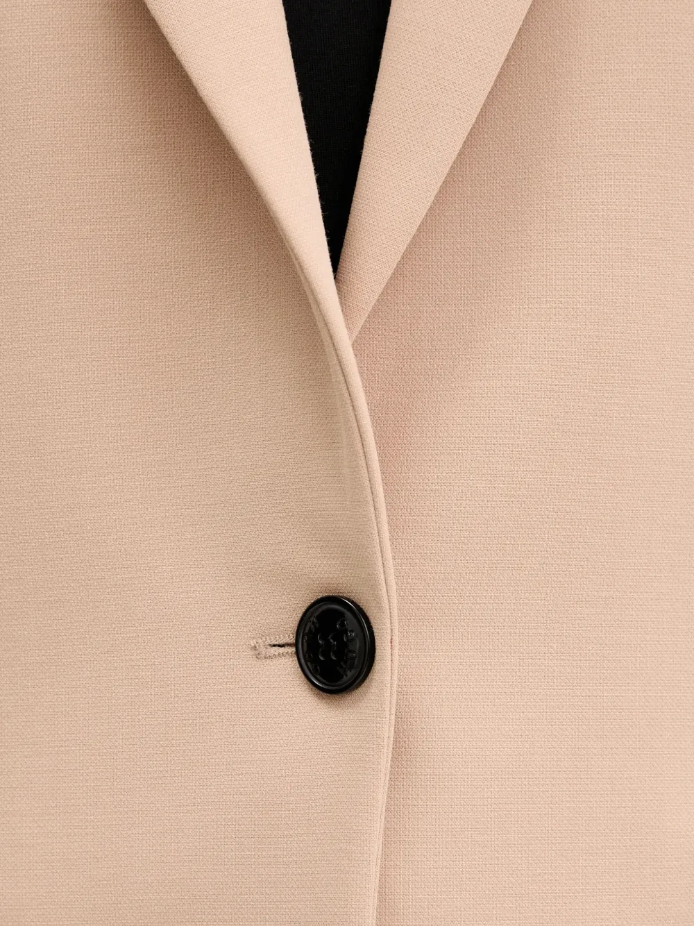HUGO Blazer met enkele rij knopen en puntige revers Beige