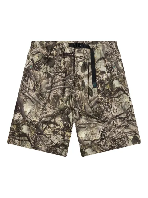 SOUTH2 WEST8 camouflage belted shorts