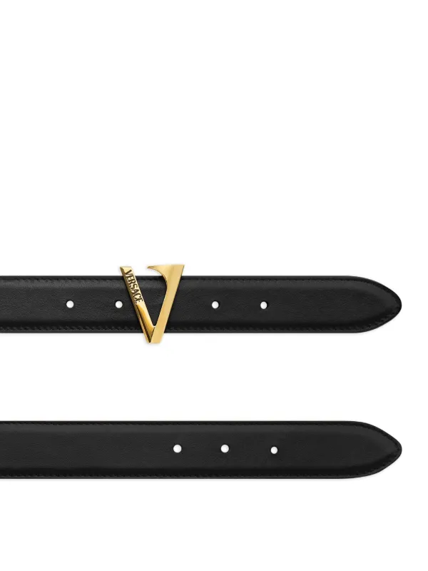 イタリア製　ヴェルサーチ　VERSACE レザーベルト ブラック Vロゴ Versace Vバックル レザーベルト | ブラック | FARFETCH JP