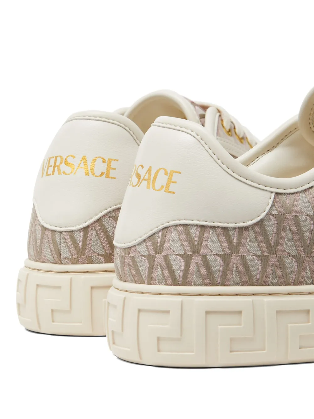 Versace Sneakers met Greca-patroon Beige