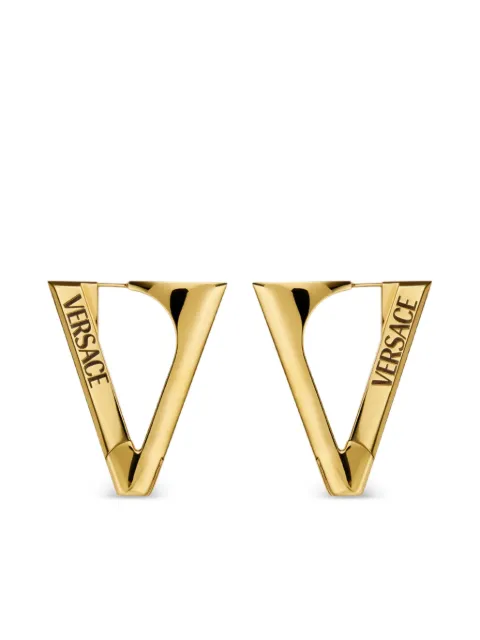 Versace أقراط مزينة بشعار الماركة وبتصميم مثلث