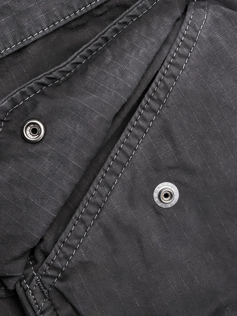 sacai Cargo broek met trekkoord en manchetten Black