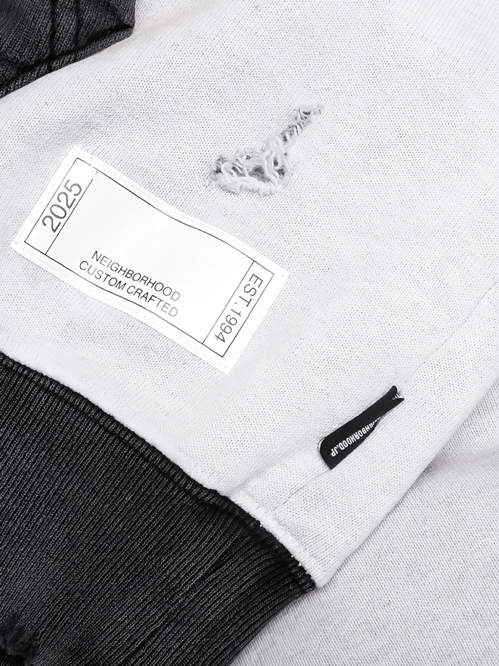 Neighborhood Savage gerafelde hoodie met konijnprint Grijs