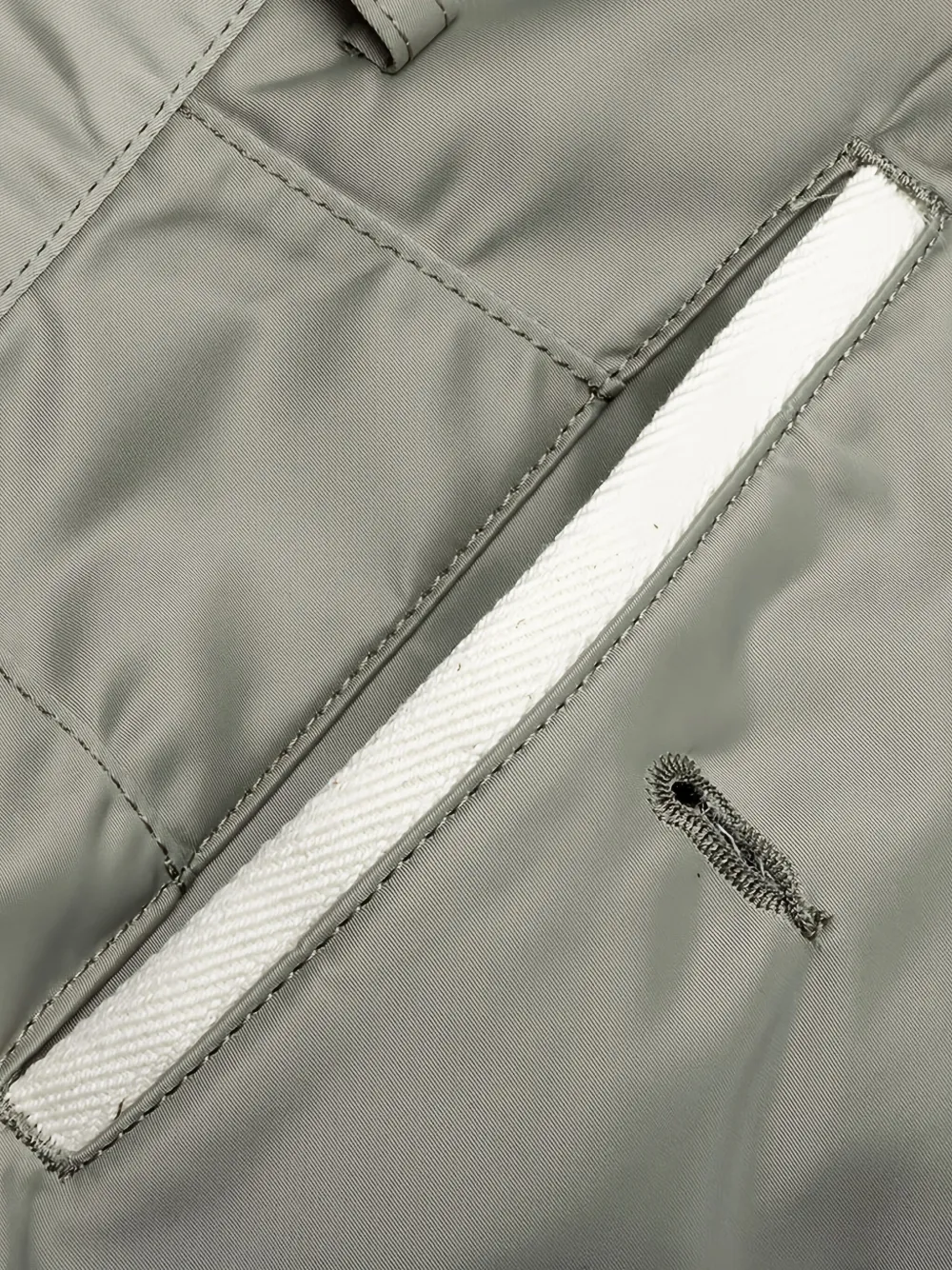 sacai twill belted shorts Grijs