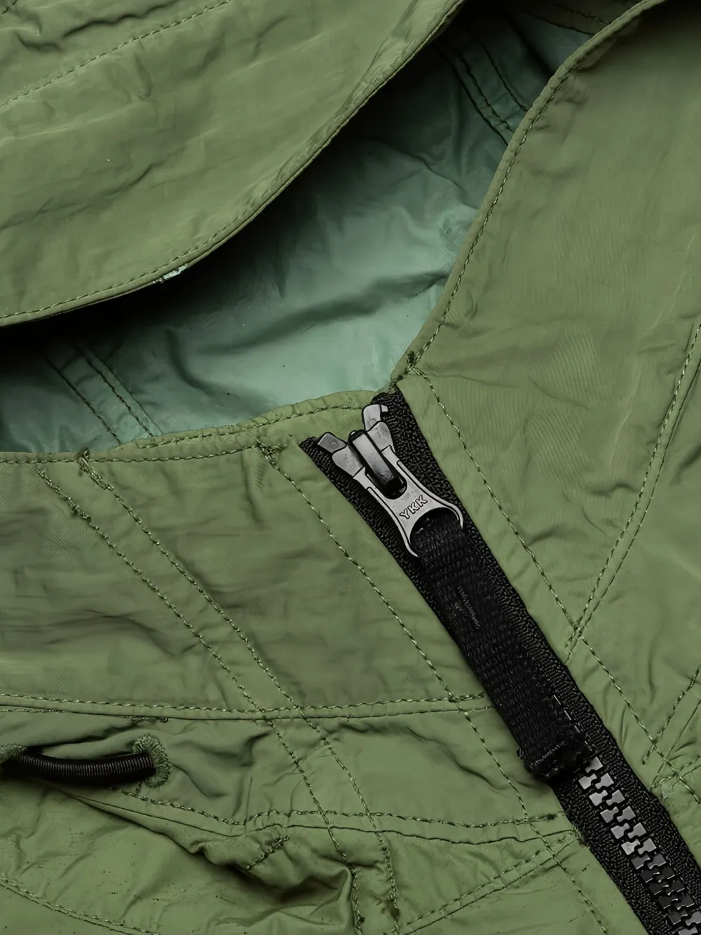 Stone Island Compass-badge Hooded Jacket In Green