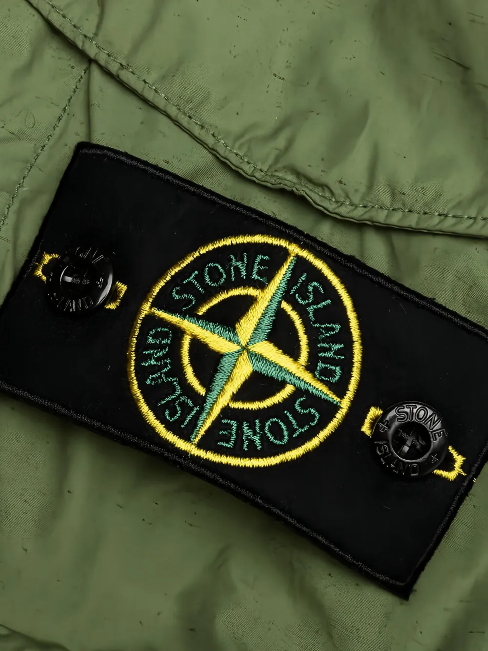Stone Island Compass-badge Hooded Jacket In Green