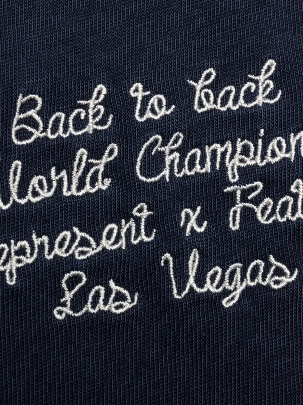 Represent x Feature Champions T-shirt Blauw