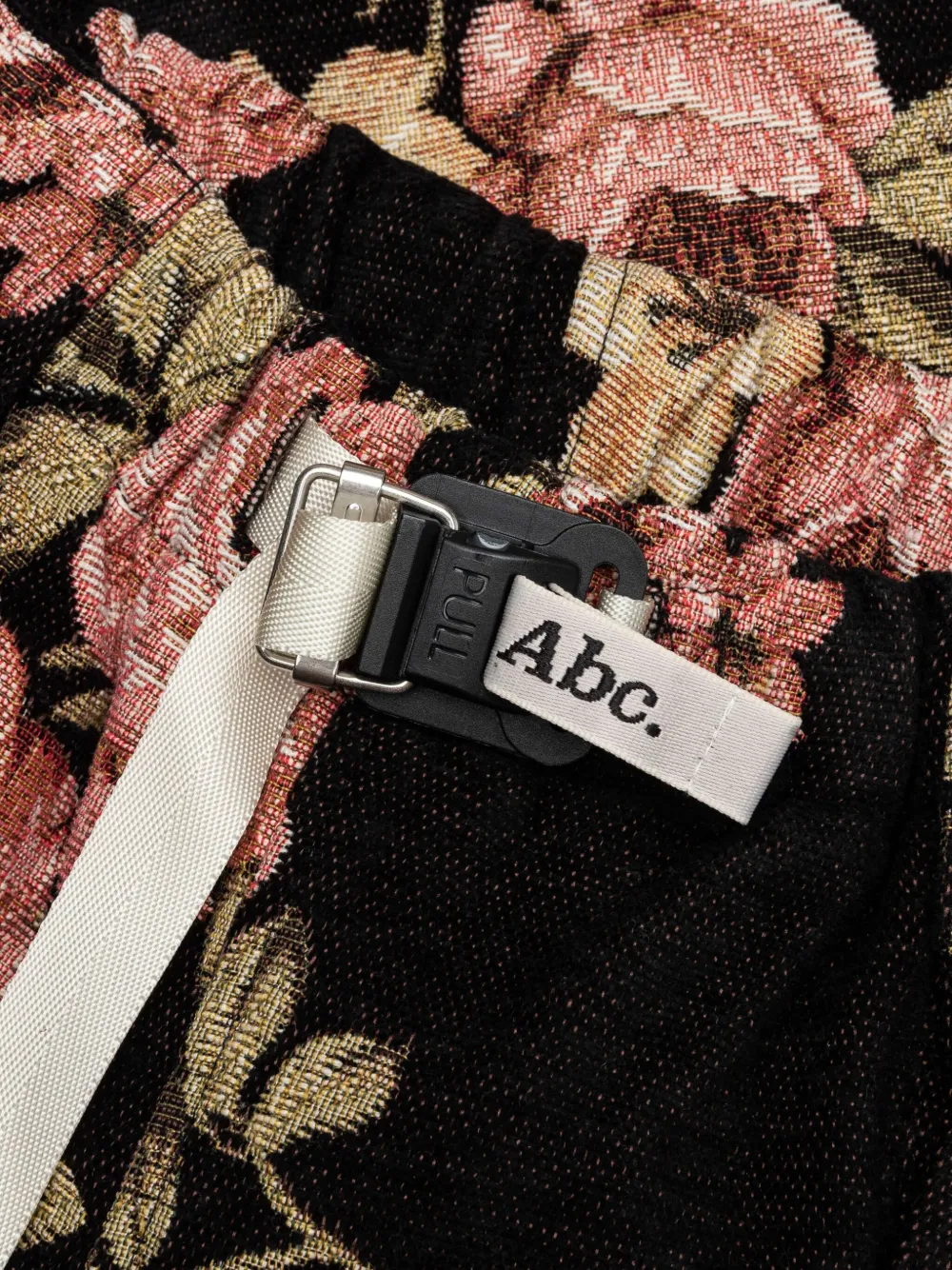 Advisory Board Crystals Waterproof shorts met bloemen jacquard Zwart