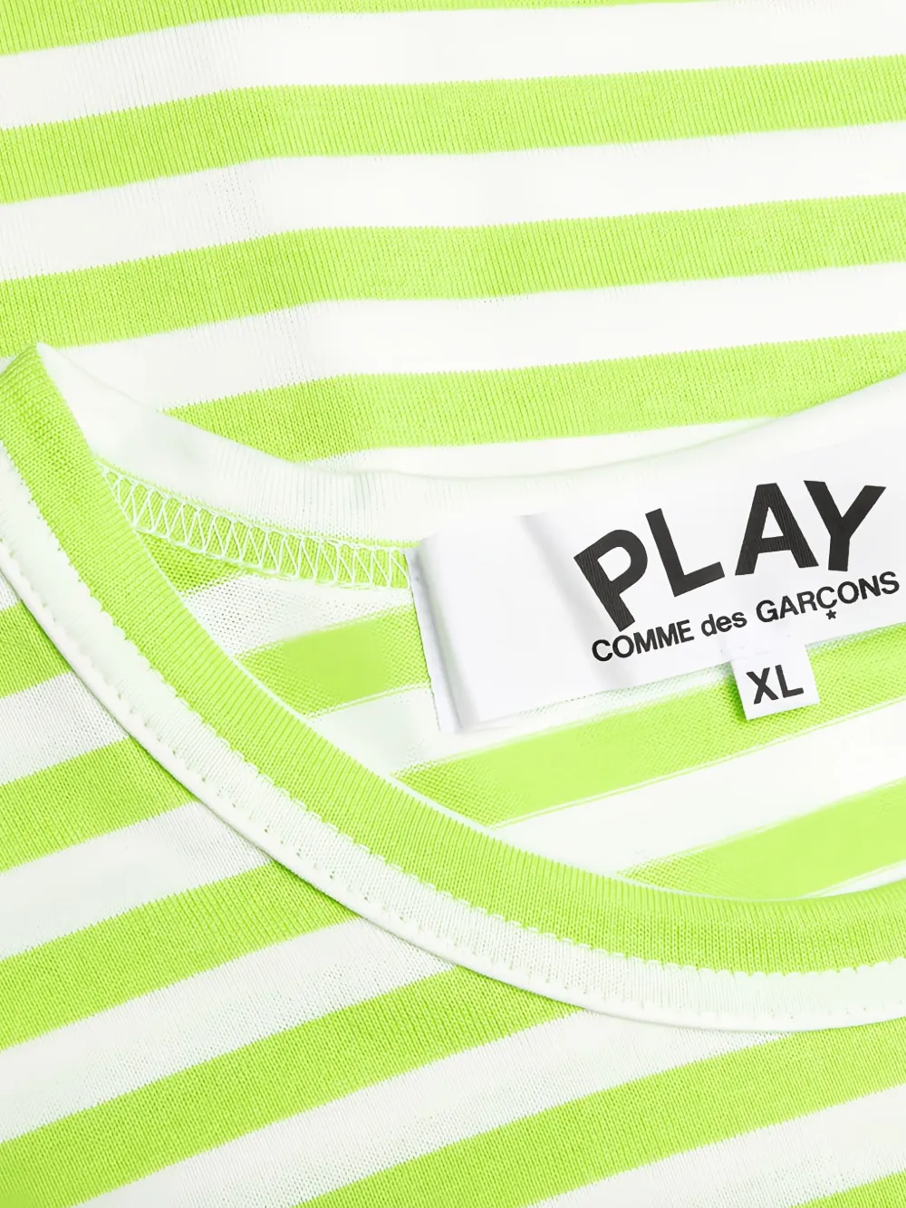 Comme Des Garçons Play Gestreept T-shirt met logo en lange mouwen Groen