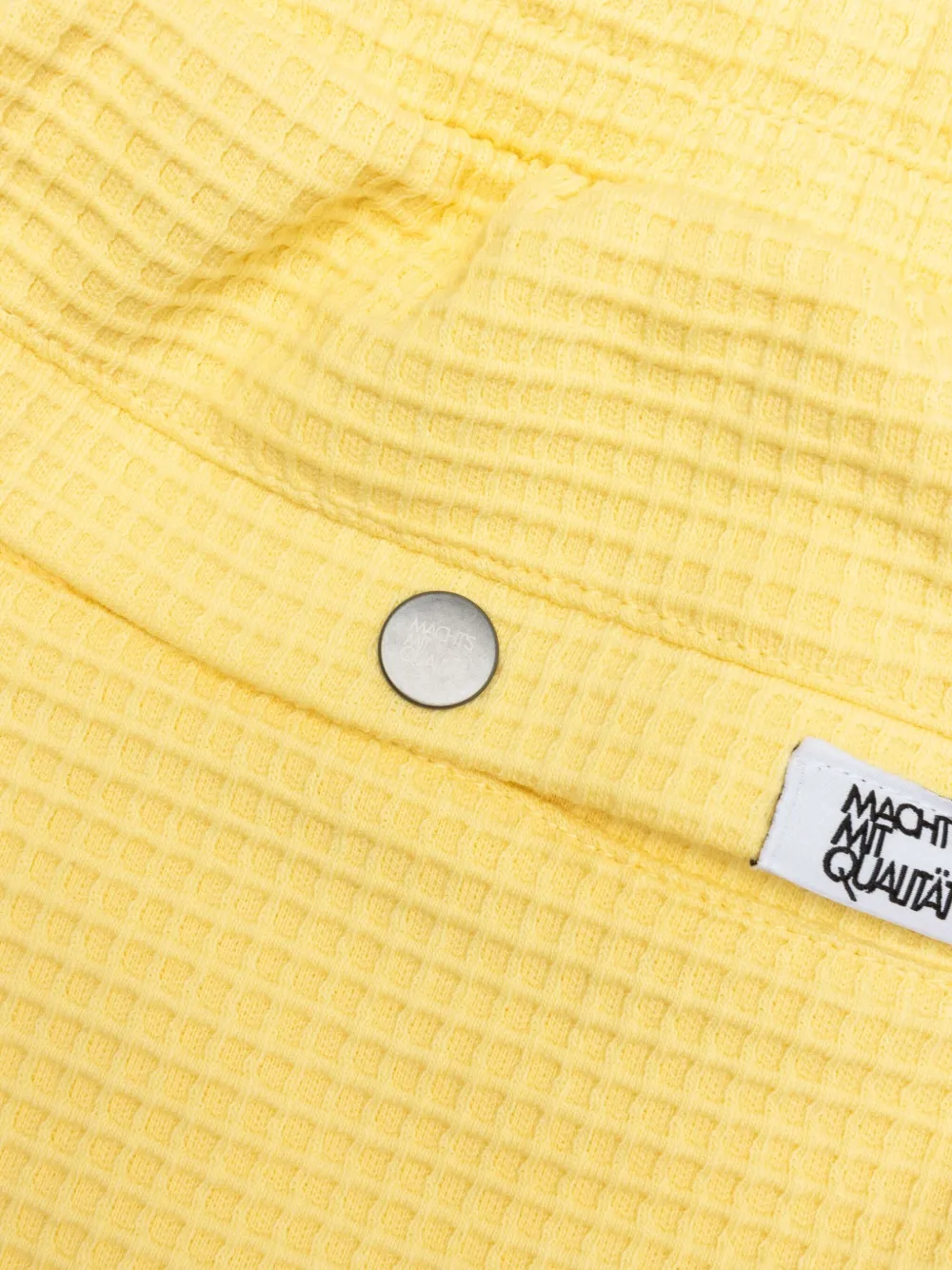 PUMA Shorts met geborduurde wafeltextuur Geel