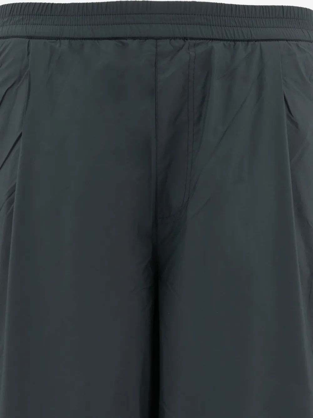 Hiking Patrol pleated-detail trousers - Grijs