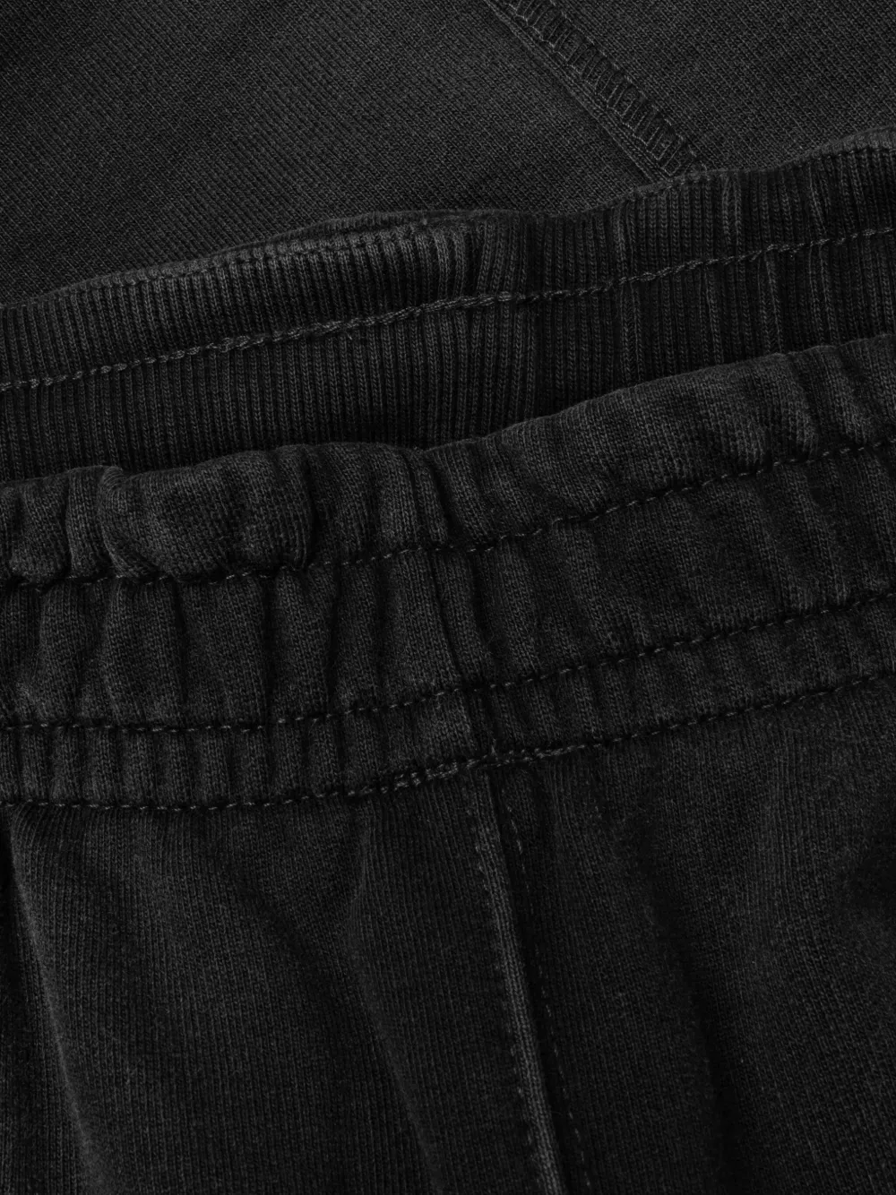 Represent x Feature logo-embroidered track shorts Zwart