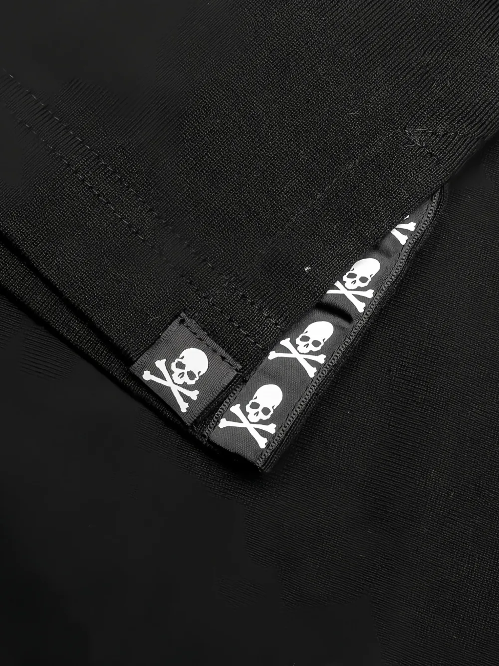 Mastermind Japan crystal-embellished T-shirt Zwart