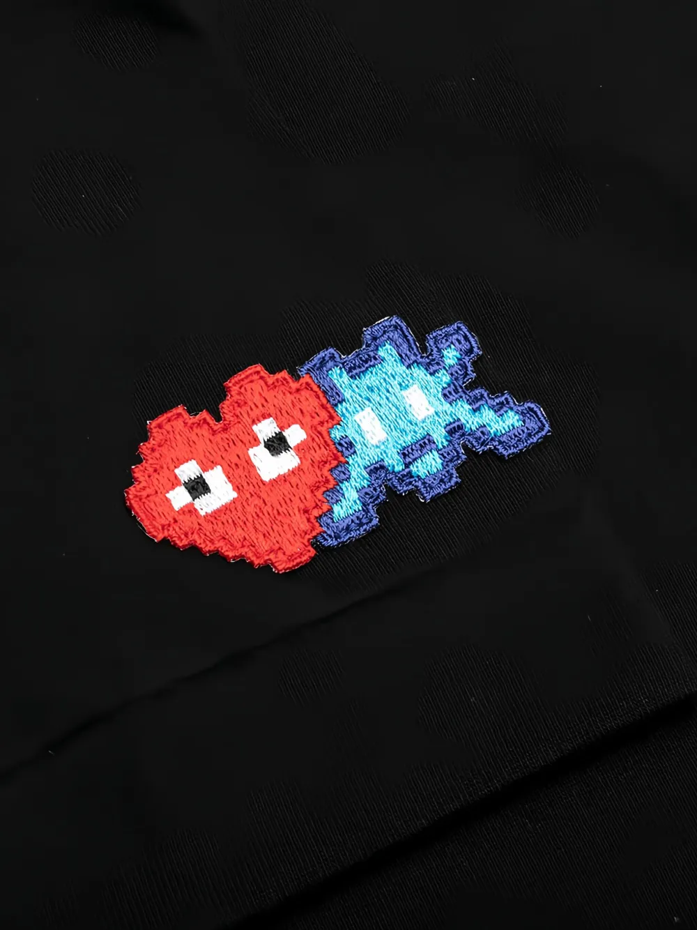 Comme Des Garçons Play T-shirt met geborduurd hart Zwart