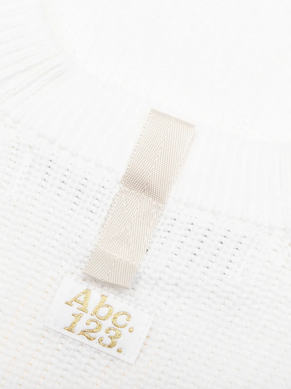 Advisory Board Crystals Geribbelde sweater met ronde hals Wit
