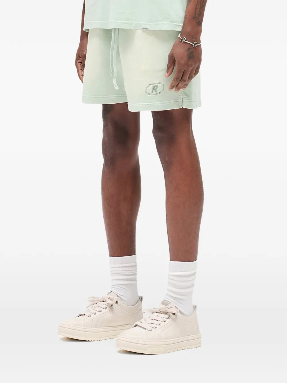 Represent Shorts met geborduurd logo en zak Groen