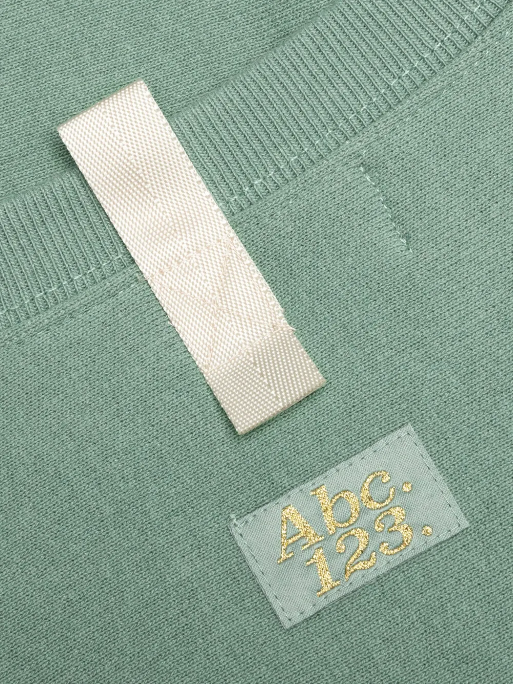 Advisory Board Crystals Sweater met ronde hals en logo Groen