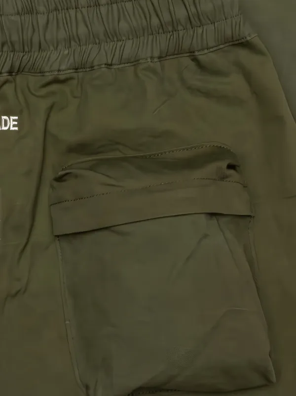 Readymade パラシュート カーゴパンツ | グリーン | FARFETCH JP