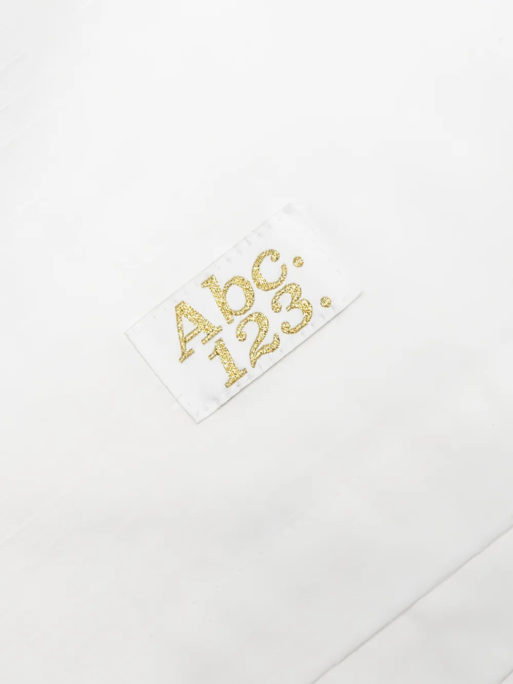 Advisory Board Crystals Shorts met gespsluiting en logo Wit