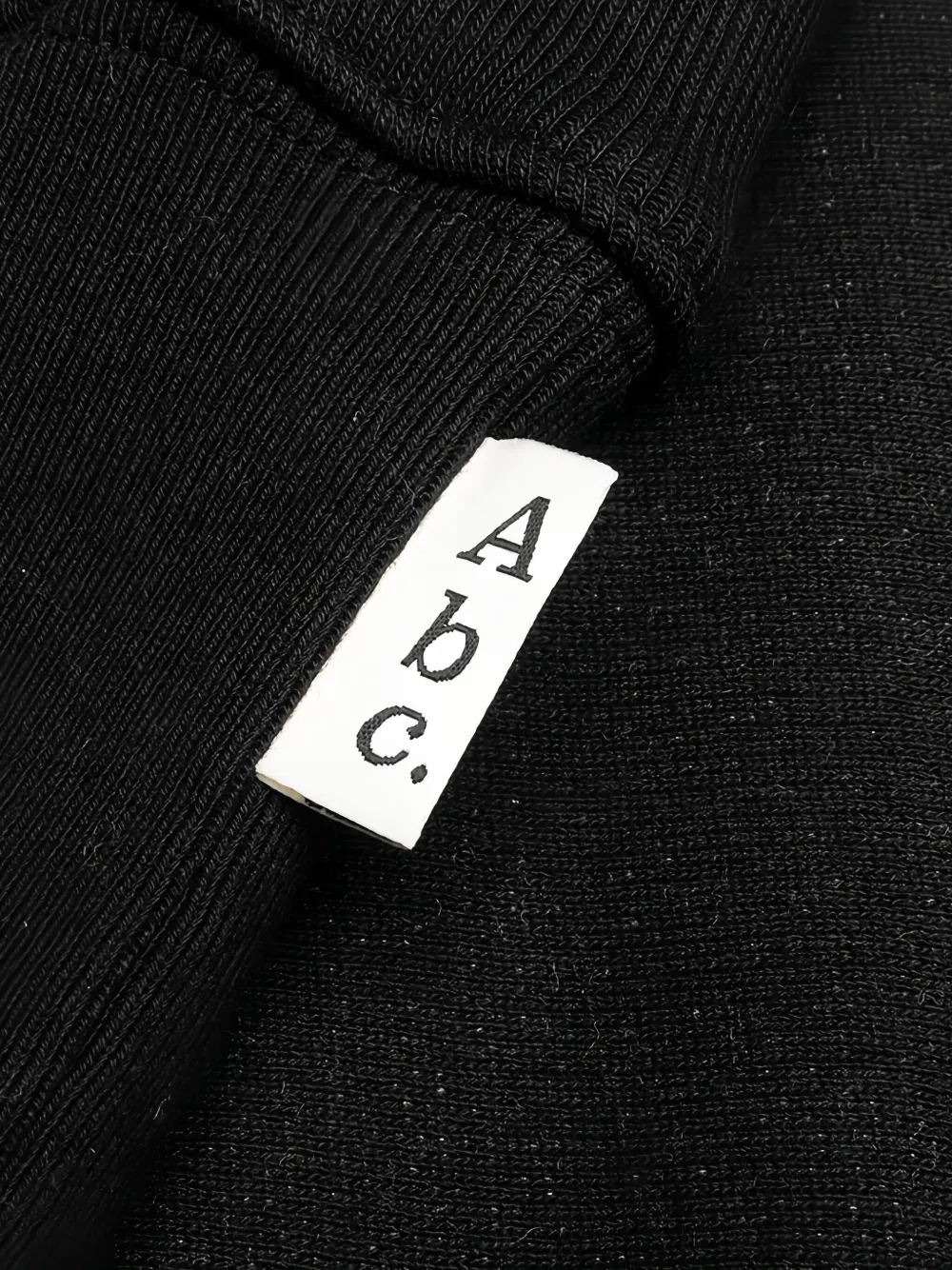 Advisory Board Crystals Sweater met ronde hals Zwart