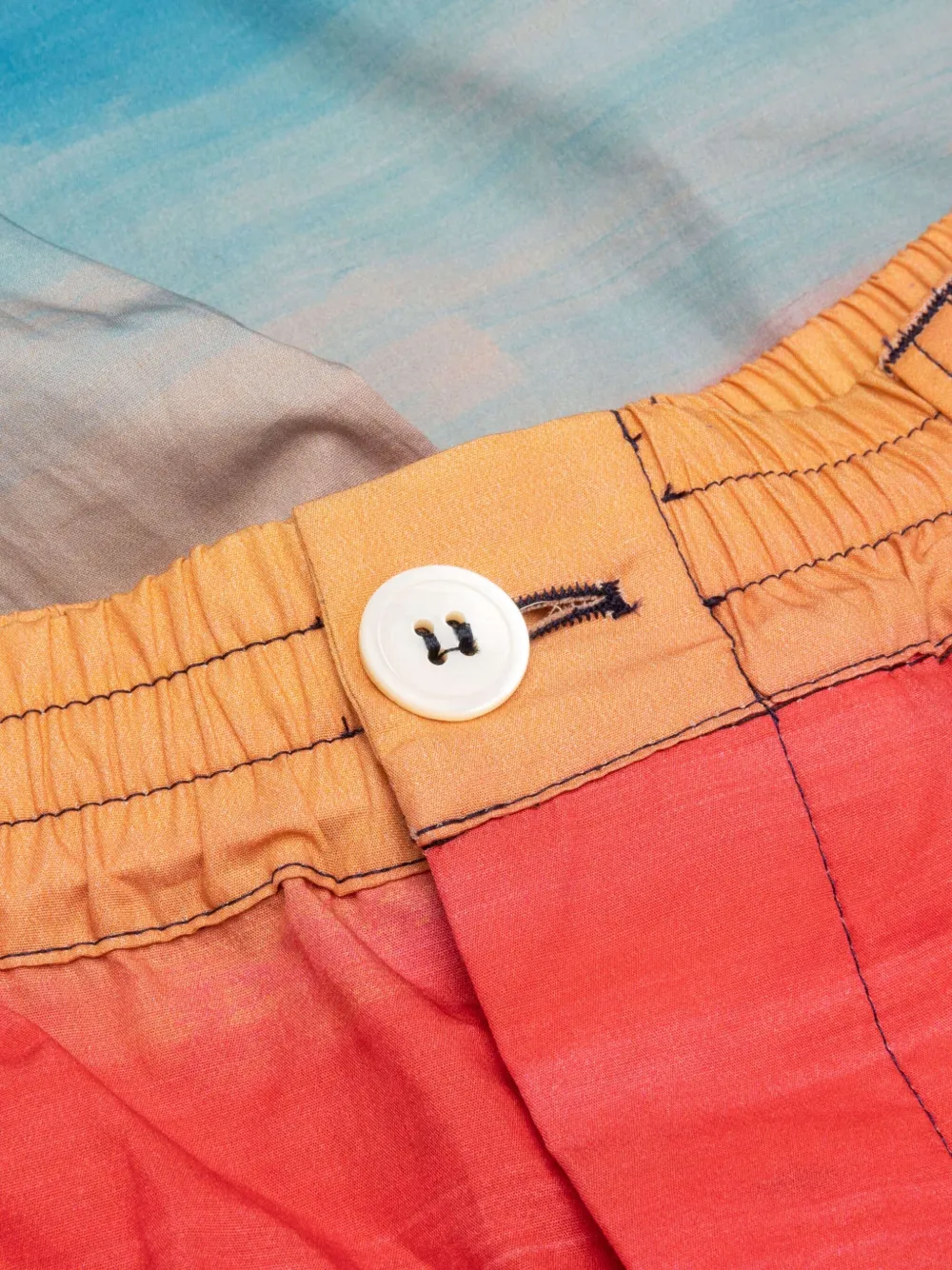 Marni Shorts met print Rood