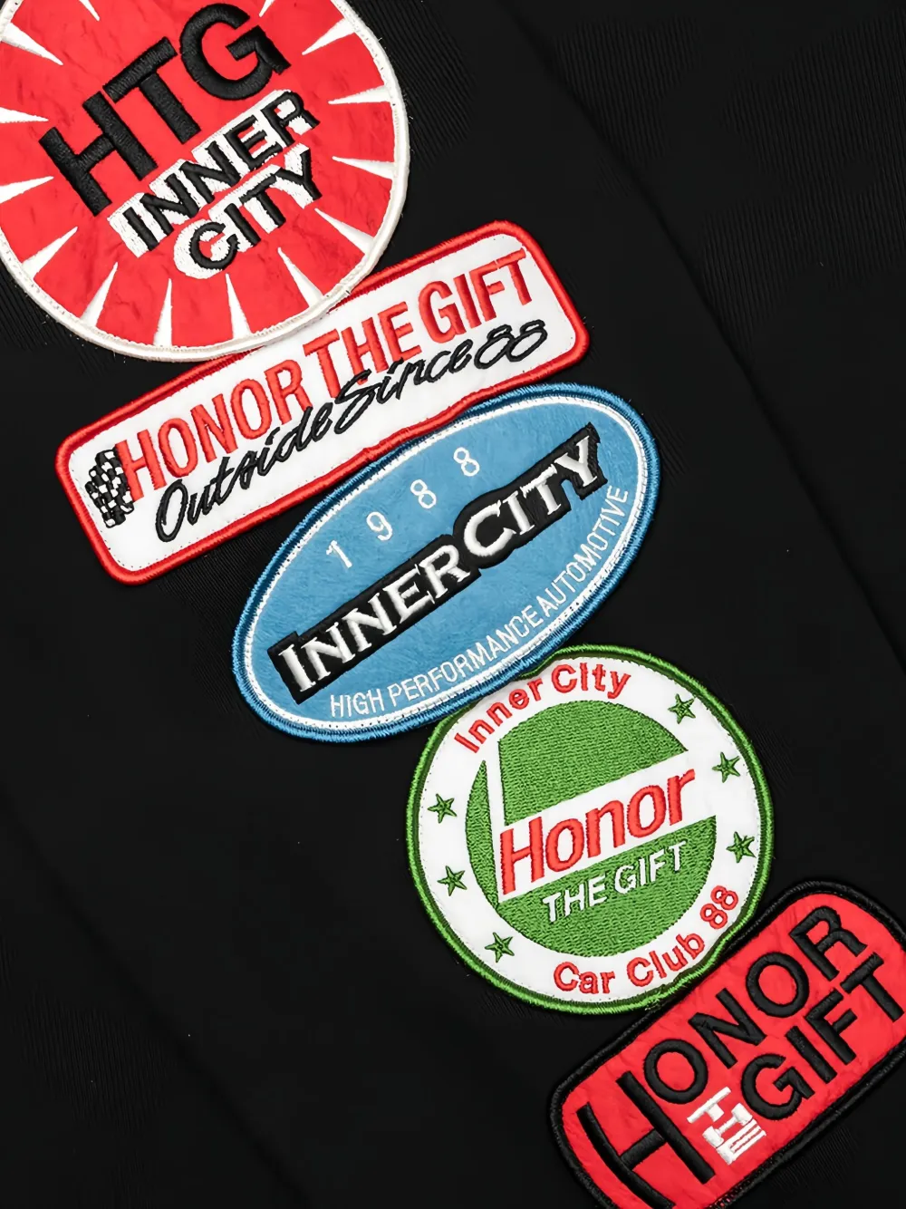 Honor The Gift Sweater verfraaid met patches Zwart