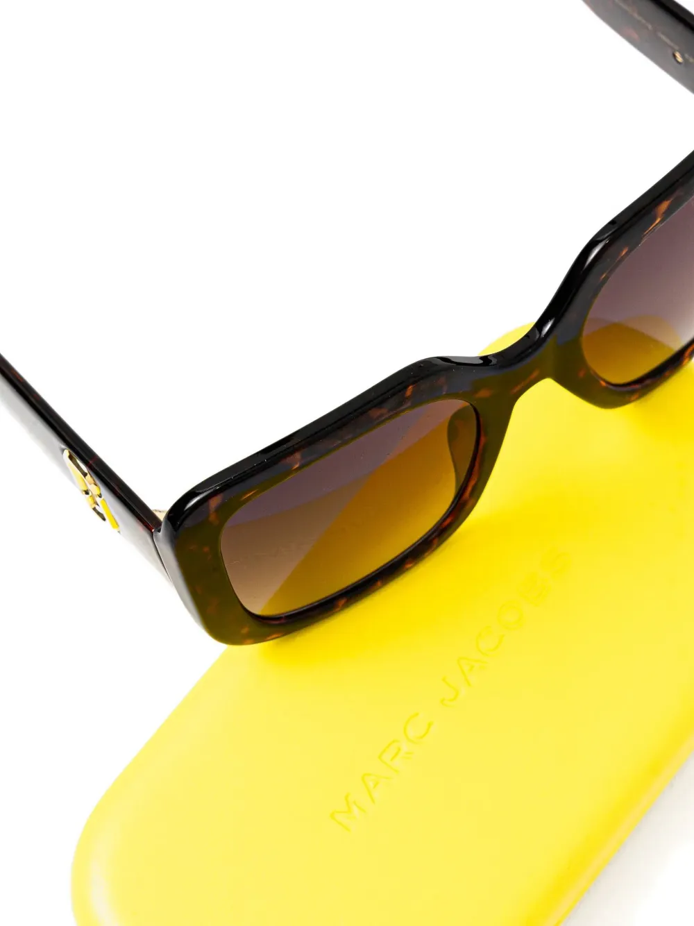 Marc Jacobs Eyewear Zonnebril met schilpadschild design Bruin