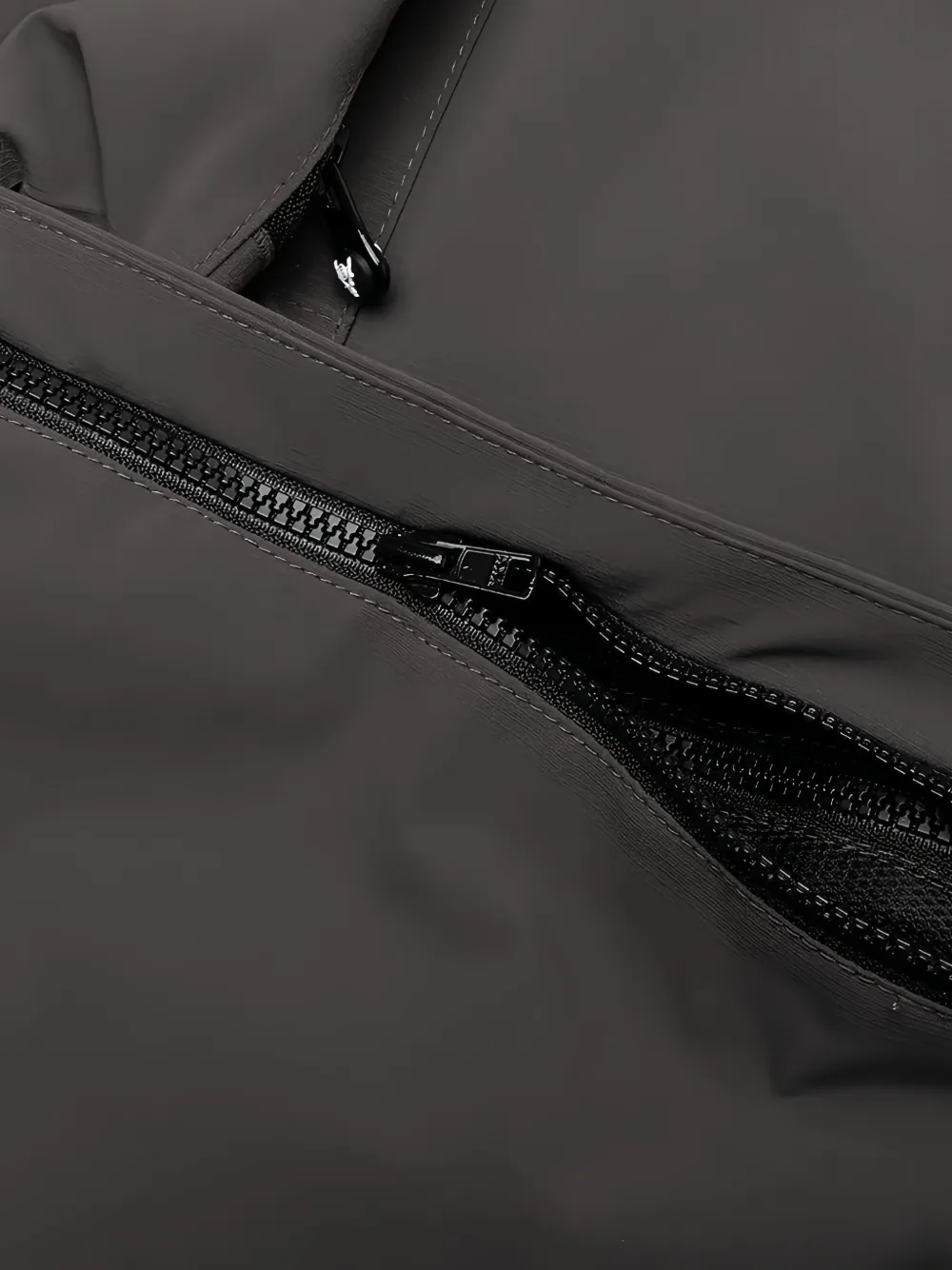 SOUTH2 WEST8 multi-pocket zipped jacket Zwart
