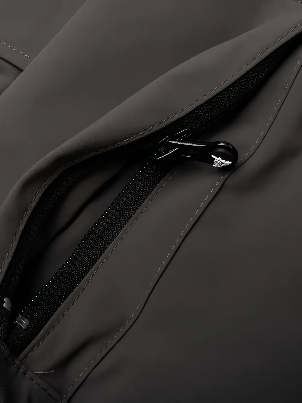 SOUTH2 WEST8 multi-pocket zipped jacket Zwart