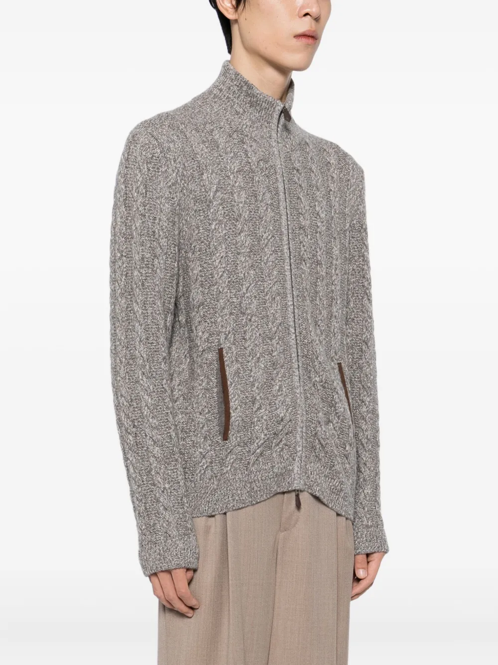 N.Peal Richmond vest Bruin