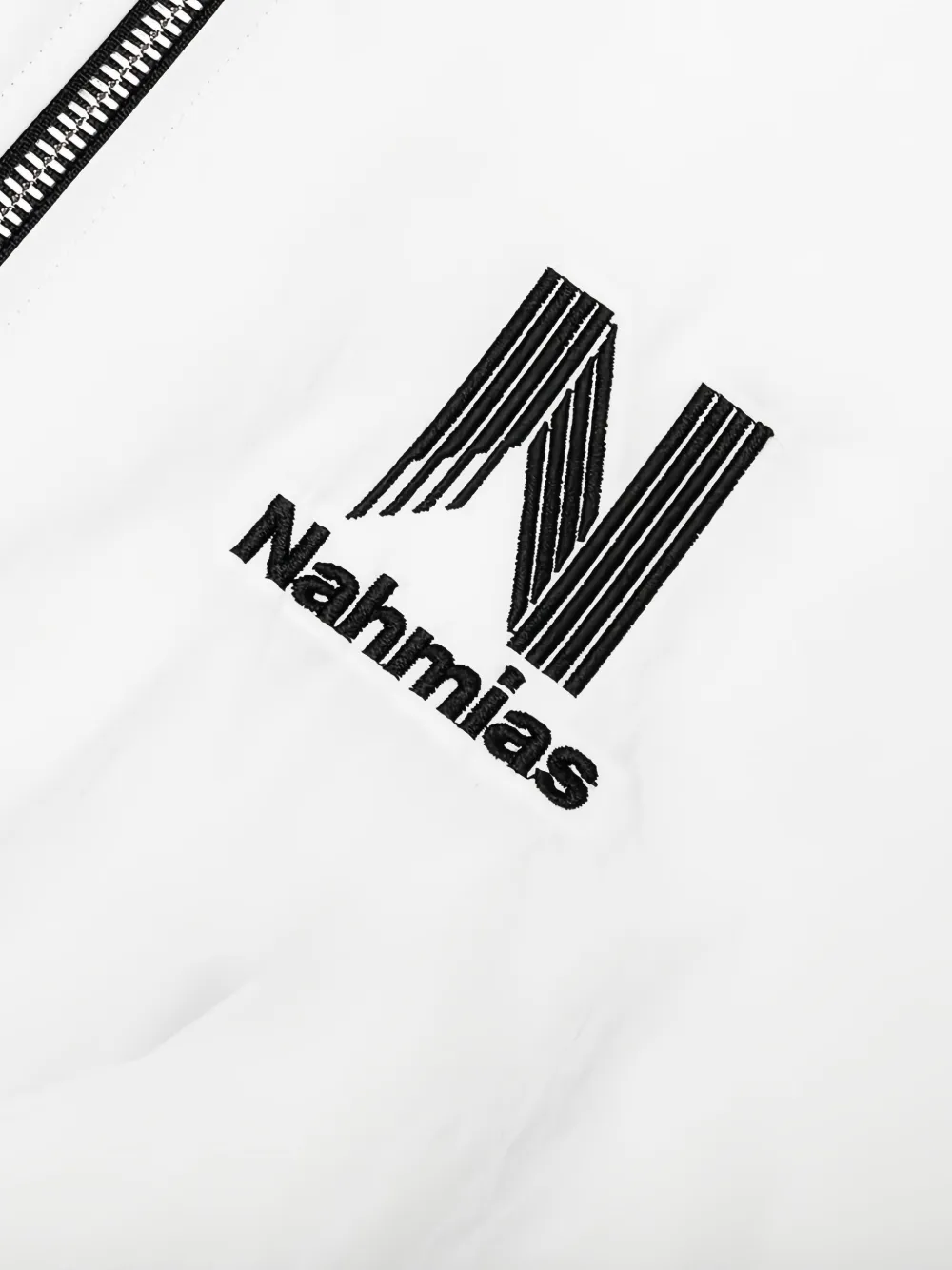 Nahmias Jack met vlakken Wit