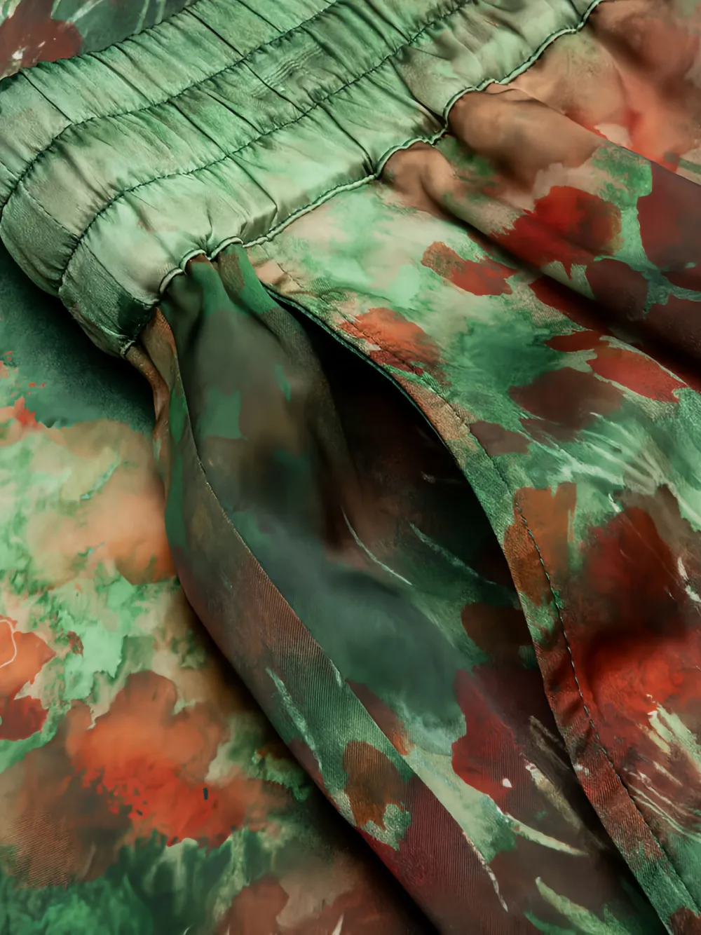 Nahmias Shorts met tie-dye print van zijdeblend Groen