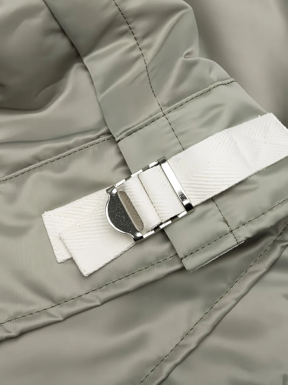 Sacai Pocketed Bomber Jacket In Green