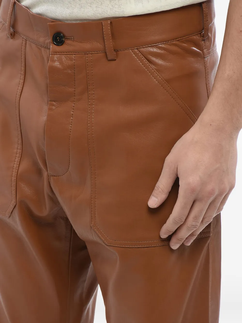 Nanushka Leren broek met opgestikte zak Bruin