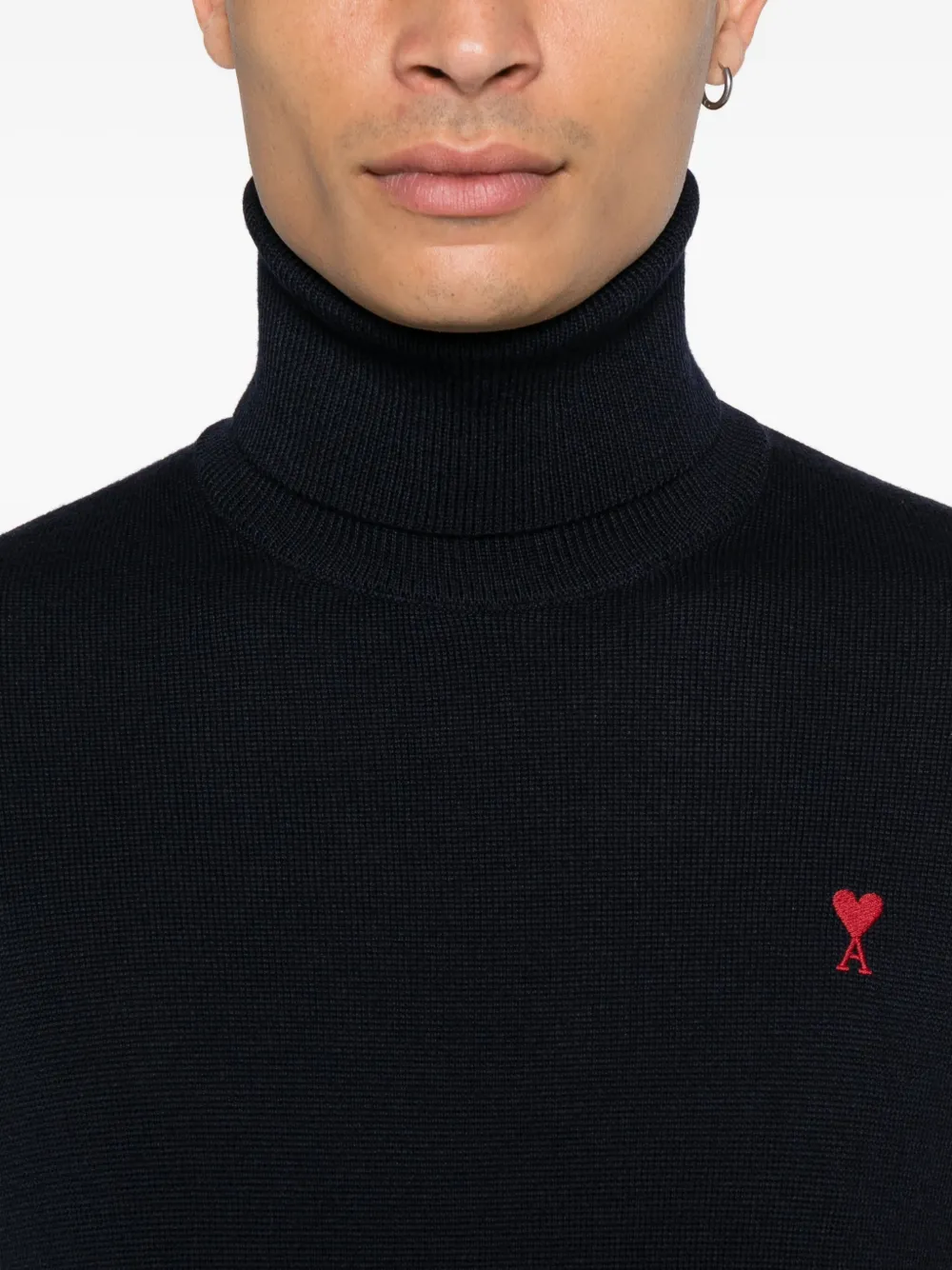 AMI Paris Coltrui met geborduurd hart Blauw
