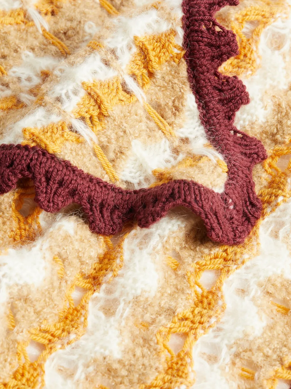 La DoubleJ Gehaakte triangelvormige sjaal Geel