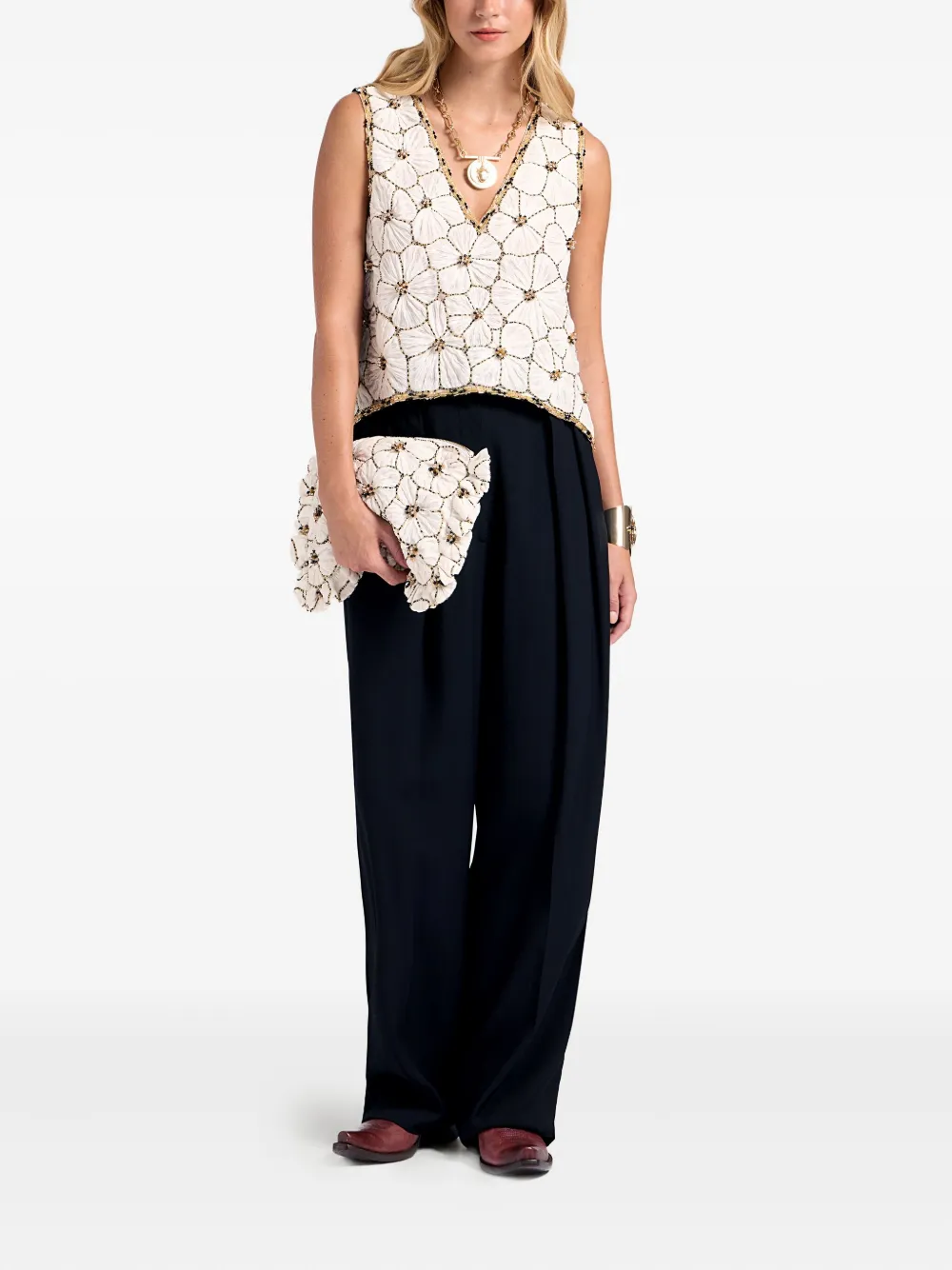 La DoubleJ floral-embroidery V-neck top | Blouses | Image 2